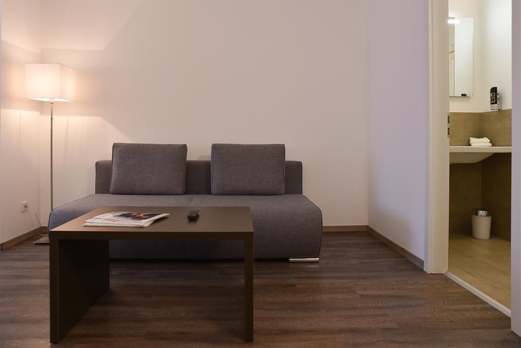Guesthouse Lichtenau Nußloch Rom bilde
