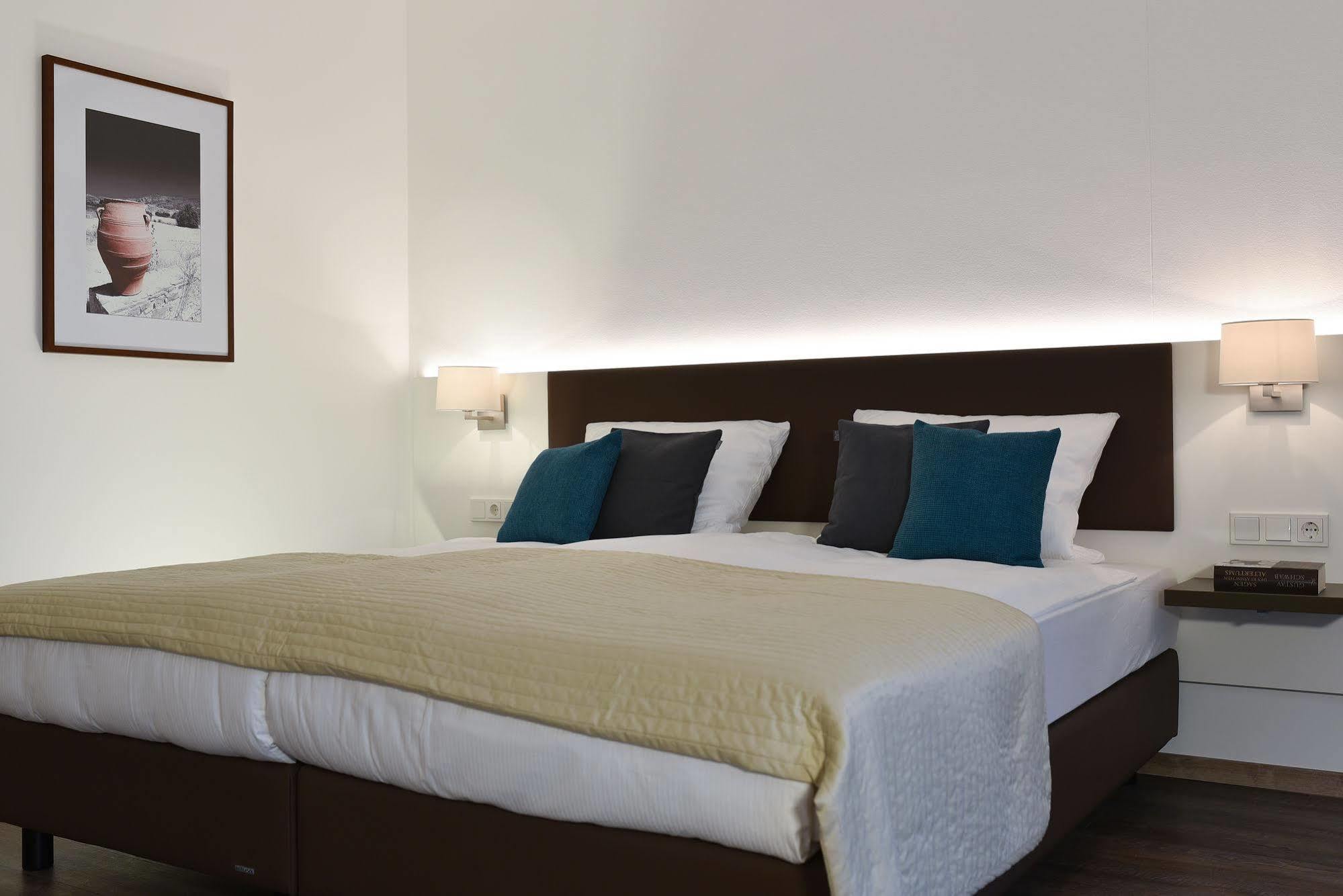 Guesthouse Lichtenau Nußloch Eksteriør bilde